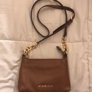 Tan/brown small cross body
